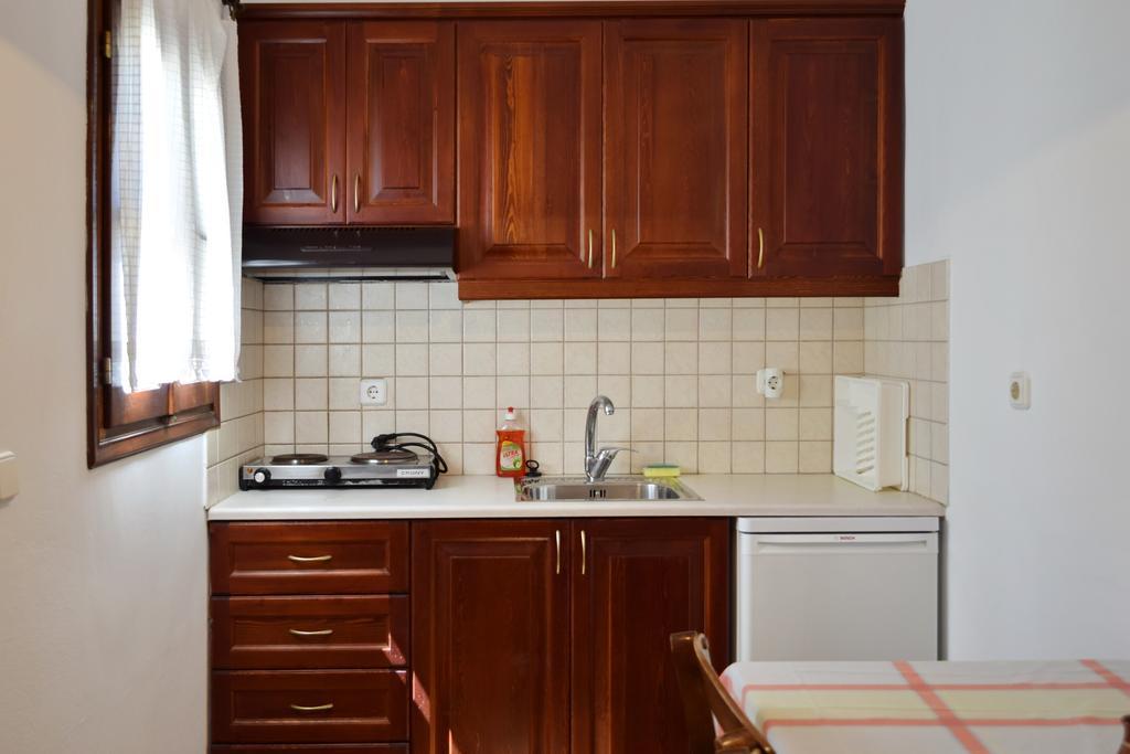 Grandes Apartments Kouremenos Palekastro Bagian luar foto